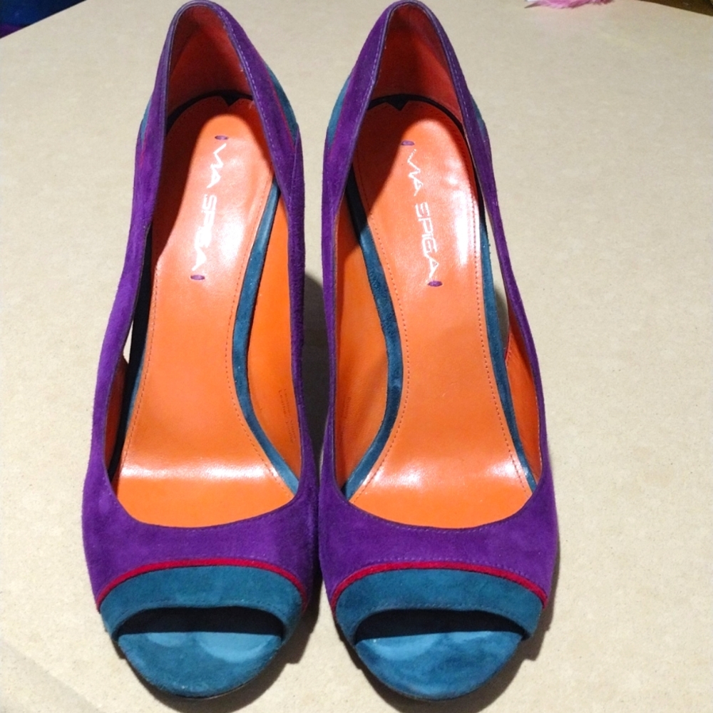 Via Spiga peep toe suede pumps 9M